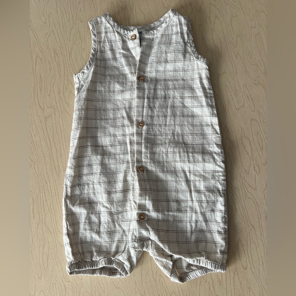 H&M Sleeveless Button Down Romper 9-12 Months